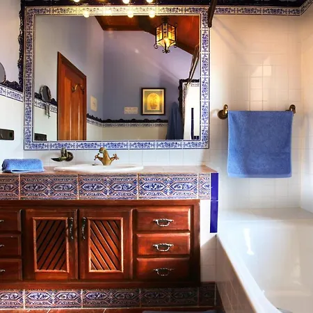 Villa Viso Sleeps 8