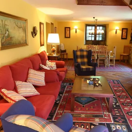 Viso Sleeps 8 Villa Argela